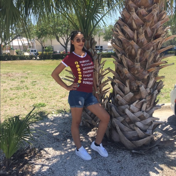 Meet your posher! - Picture 5 of 13